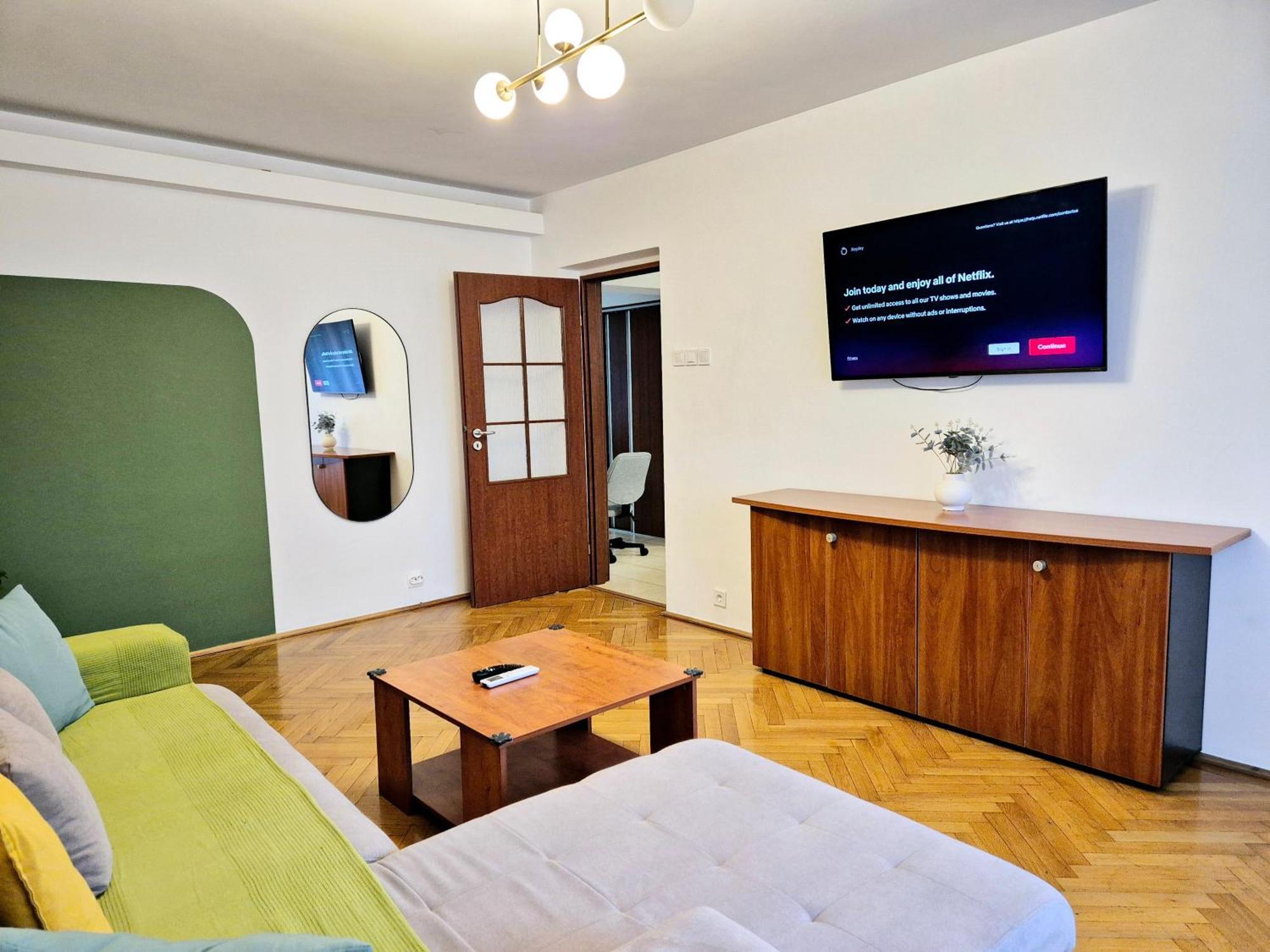 Tranquil Unirii Residence - Elegant & Spacious Living With Parking Steps From Parliament Bucharest Exterior photo